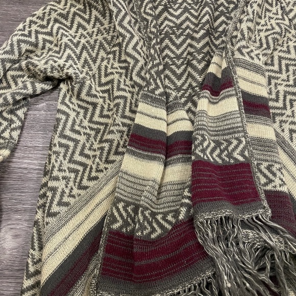 Earthbound Sweater - Picture 2 of 2